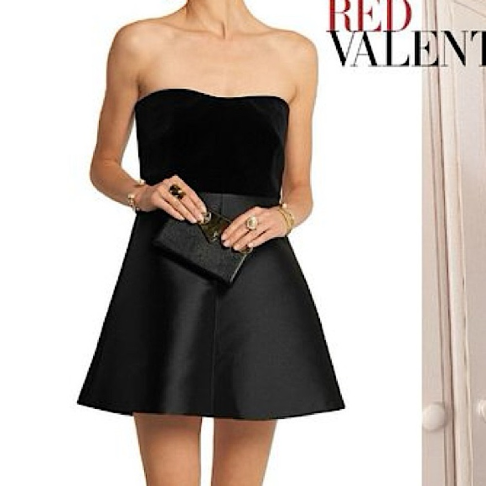 RED Valentino Black Velvet Strapless A-Line Cocktail Dress